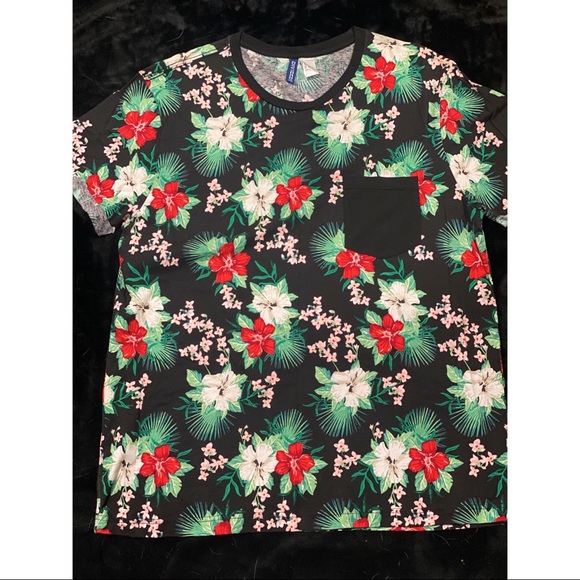 H&M Men’s Graphic Floral T-Shirt - Picture 1 of 3
